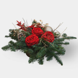 Elegancki stroik świąteczny z czerwonymi różami - Kwiaciarnia KWIATOSTACJA Kraków